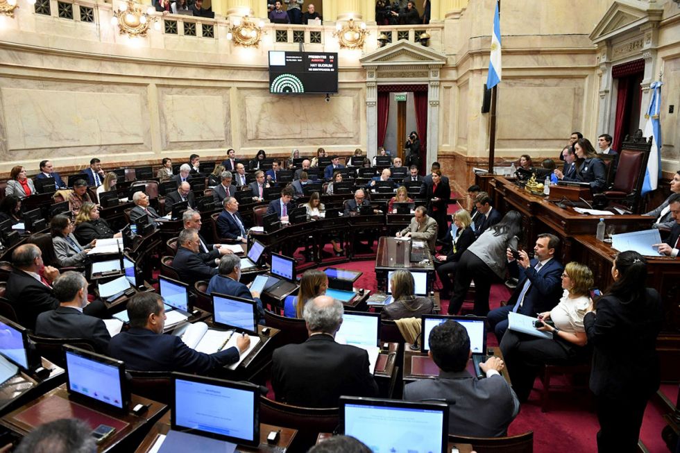 Senado argentino aprueba nueva fórmula jubilatoria