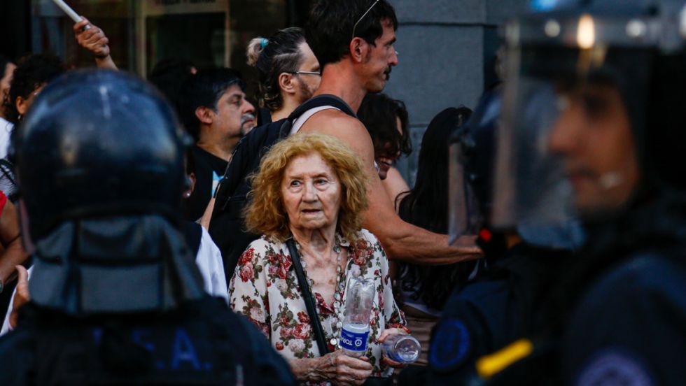 Jubilados convocan protesta contra Milei