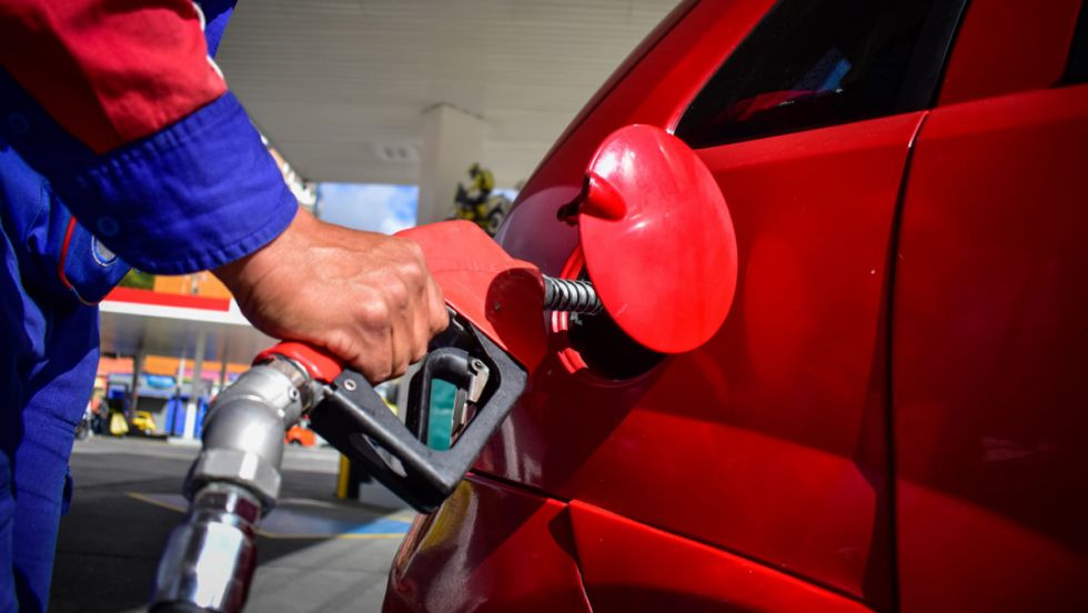 Petro justifica el aumento del ACPM