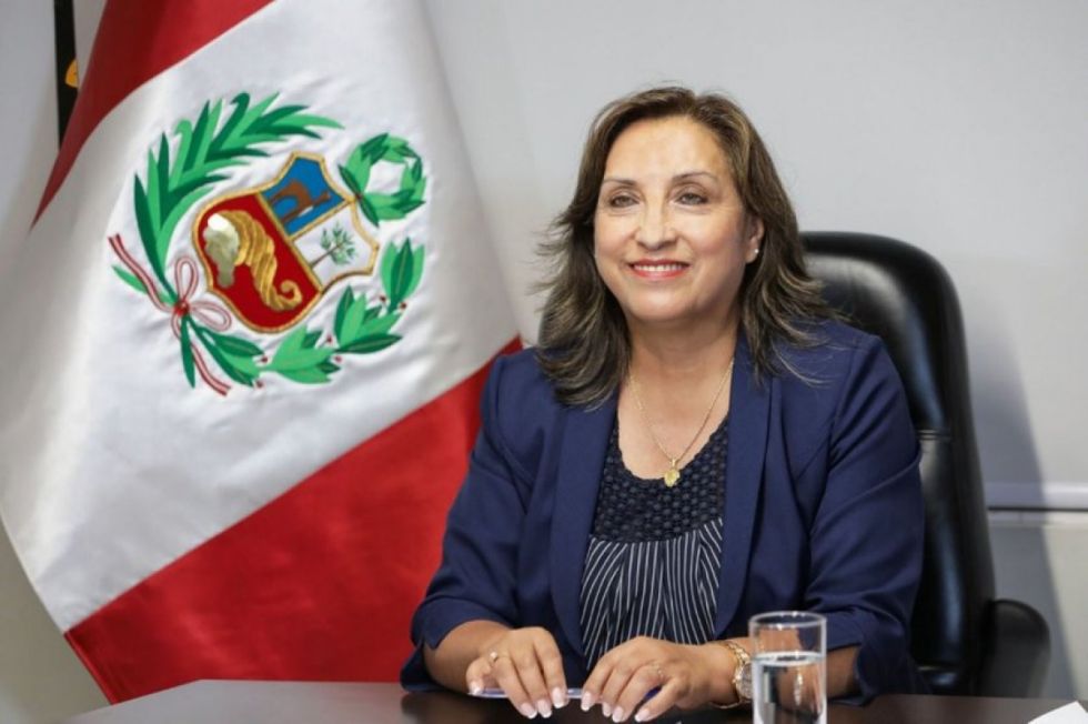 Boluarte nombra a nuevos ministros en Perú