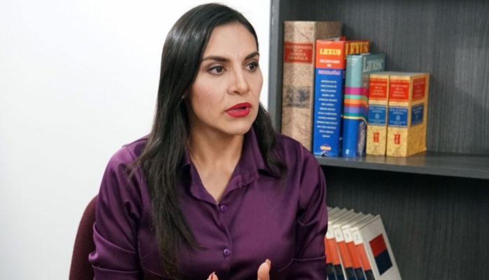 Ecuador: Tribunal admite denuncia contra Abad