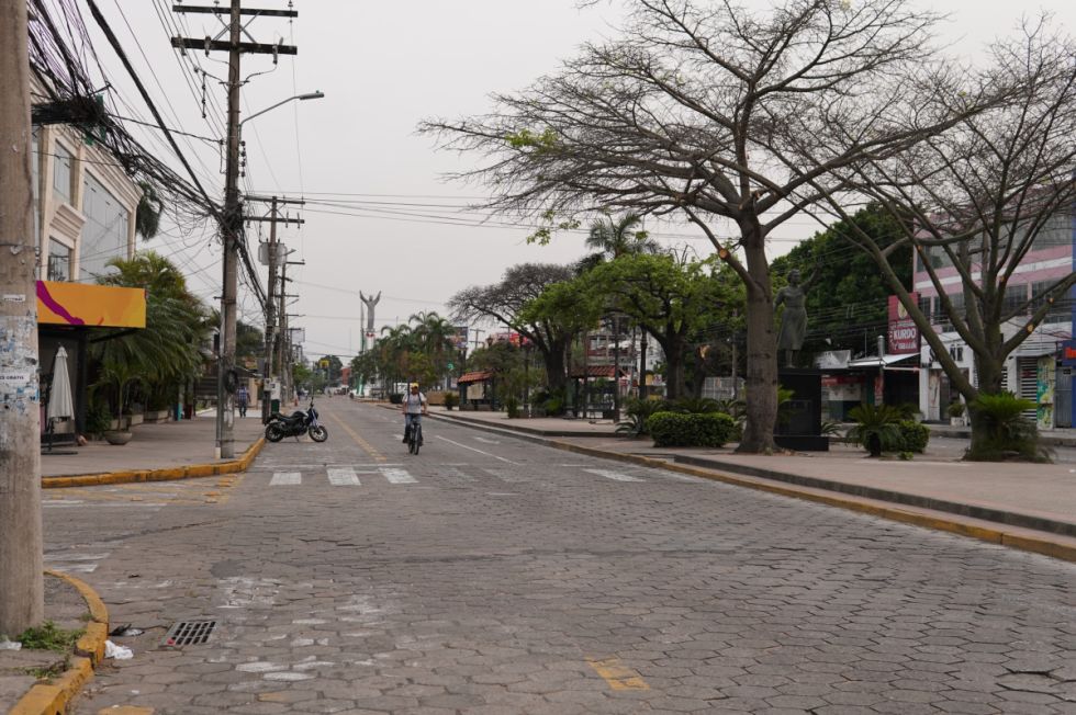 Califica de contundente el paro en Santa Cruz
