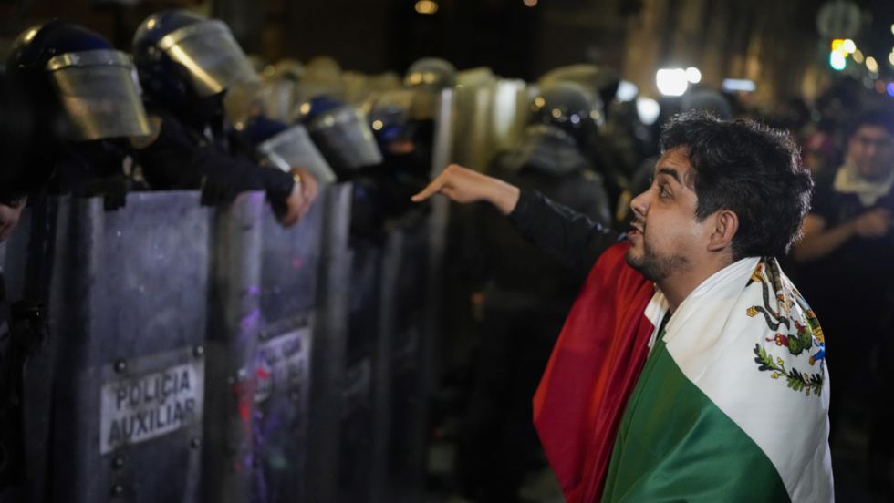 Rechazan la aprobación de la reforma judicial en México