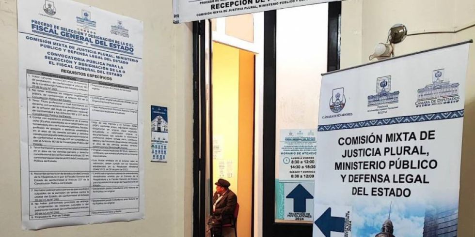 Suman cuatro postulantes para Fiscal General del Estado