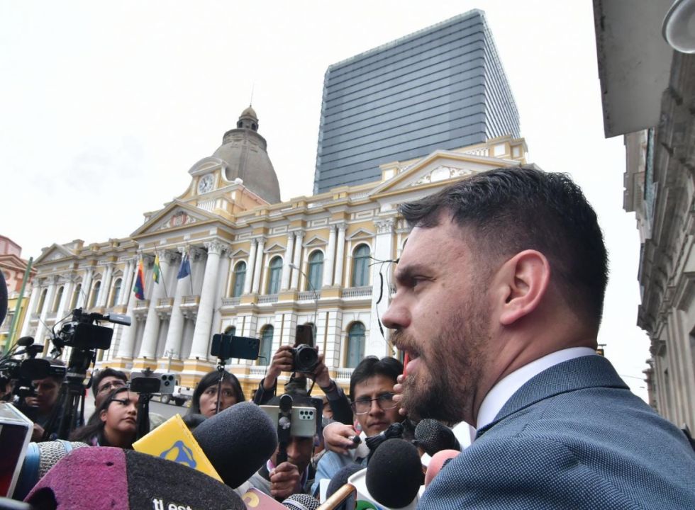 Del Castillo cuestiona anulación de aprehensión contra Evo Morales y critica fallo judicial