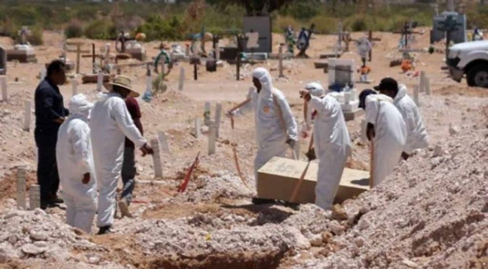 Localizan miles de fosas clandestinas en México