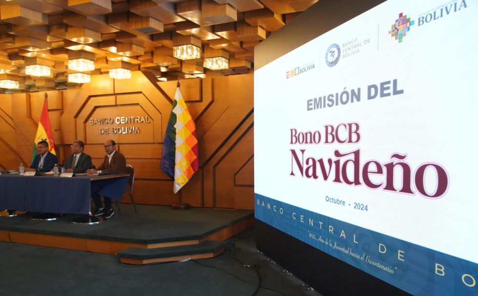 “Atractivos” intereses: Activan bono “BCB Navideño”