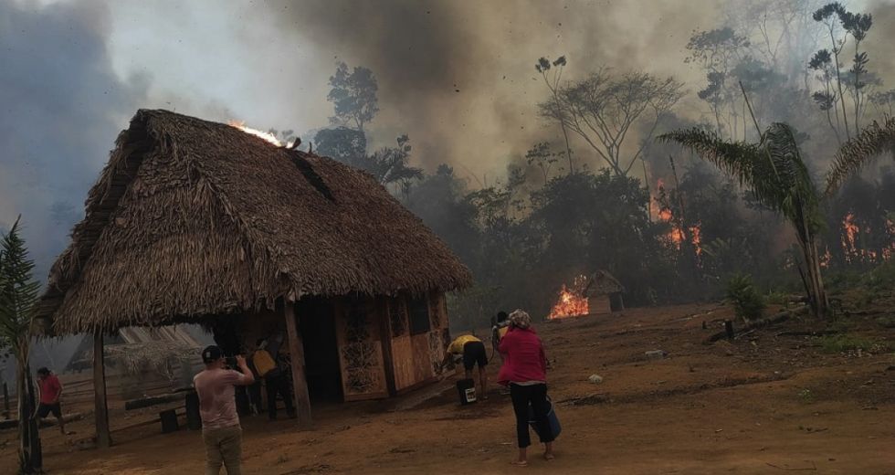 Incendios destruyen 56 viviendas en Beni y Santa Cruz