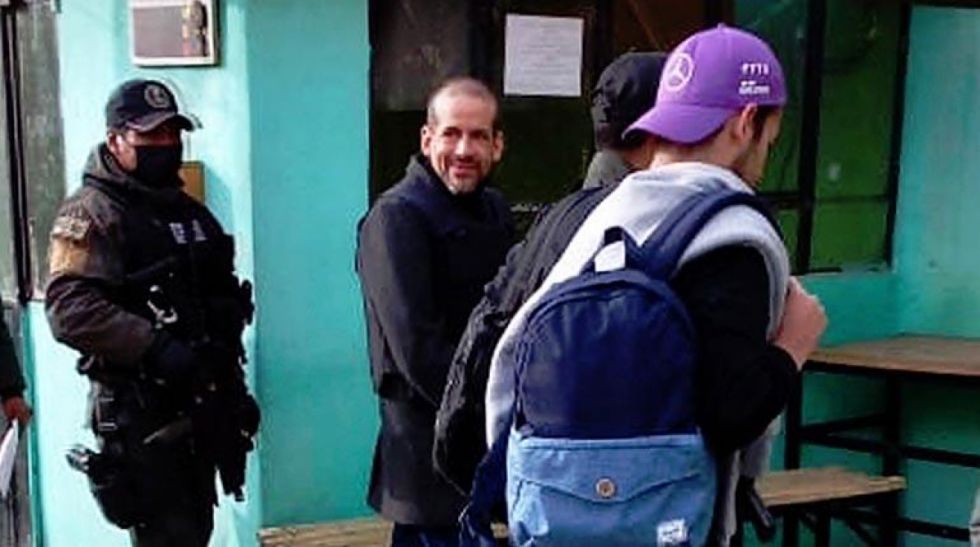 Ordenan el traslado de Camacho a un juzgado de La Paz para el juicio por la crisis del 2019