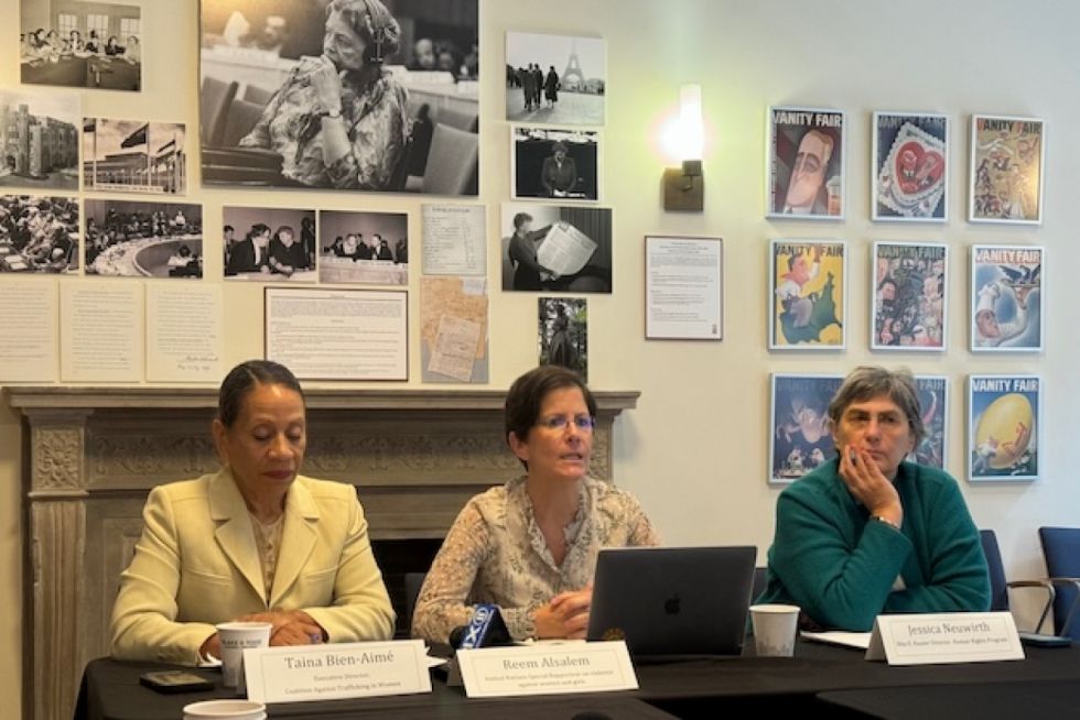 La prostitución es un «sistema de violencia» para relatora de la ONU