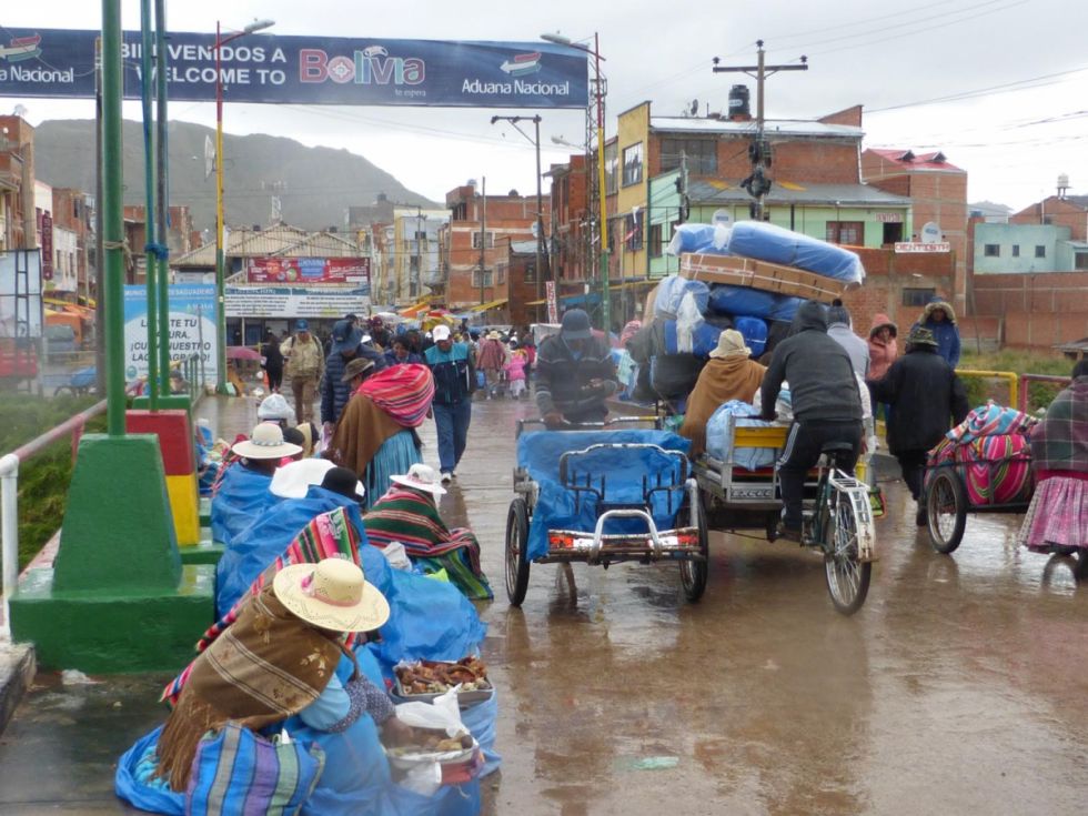 Alimentos siguen saliendo a Perú