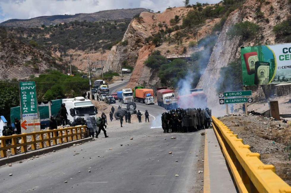 Registran 21 puntos de bloqueos por afines a Evo