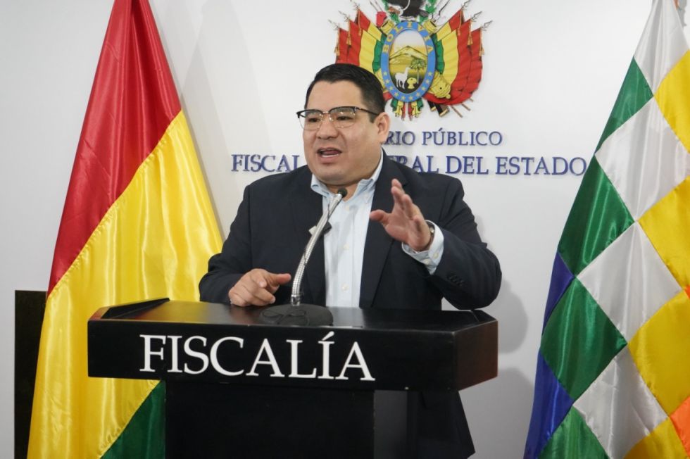 Mariaca tomó posesión de su despacho en Sucre