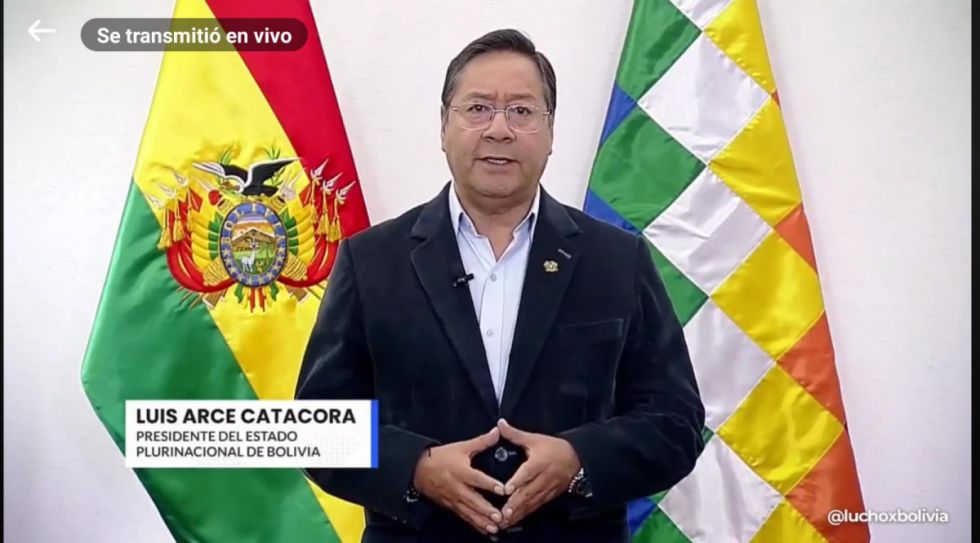 Arce da ultimátum a Evo mientras concentra fuerzas policiales y militares