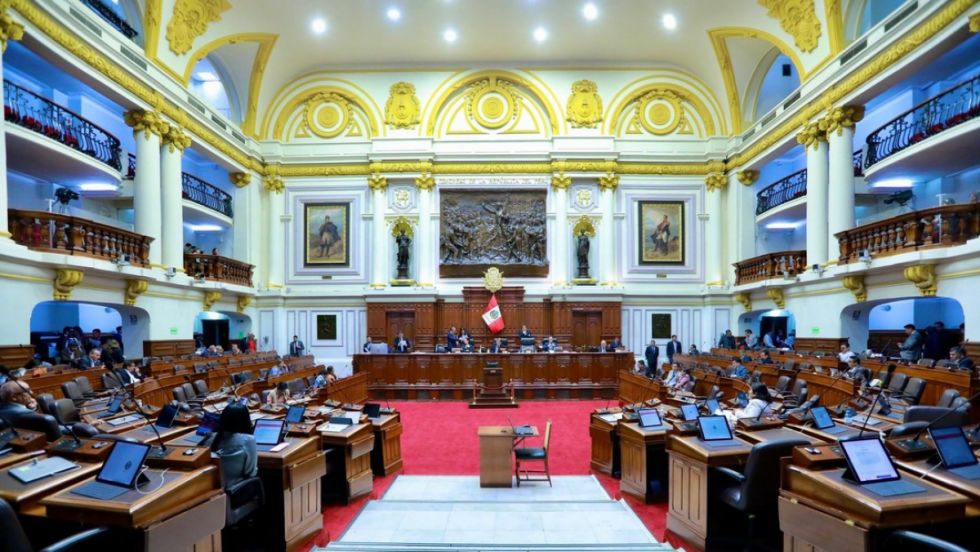 Congreso de Perú aprueba entrada de militares de EEUU