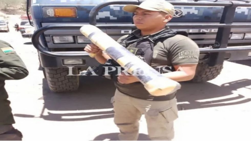 Encuentran explosivos en Parotani, hay cuatro aprehendidos