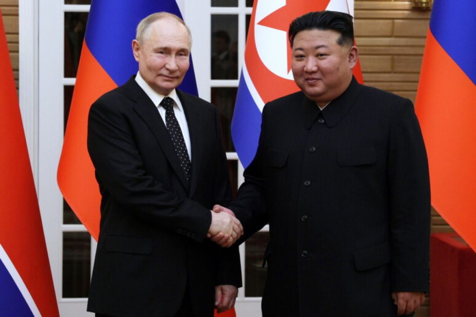 Putin ratifica Ley con el tratado con Corea del norte