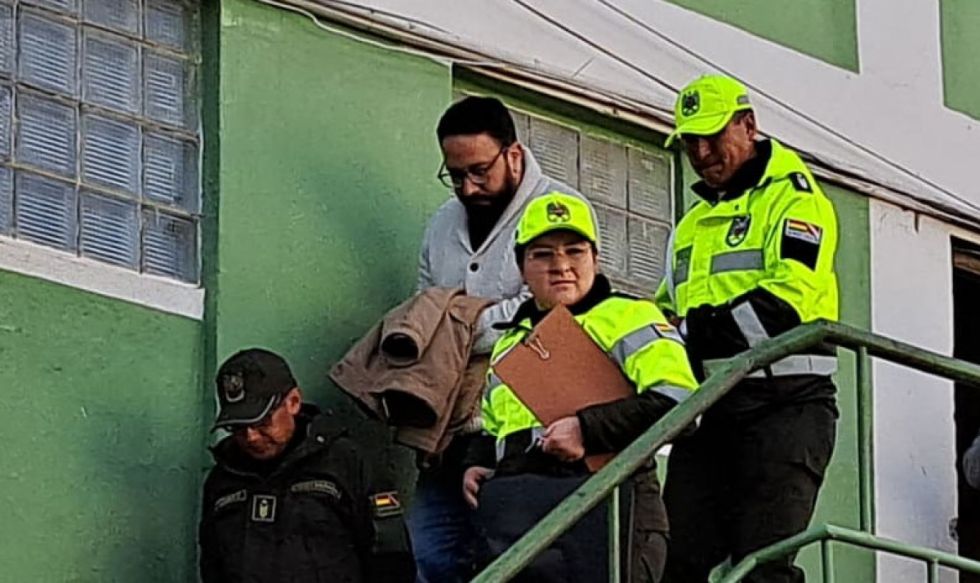 Abogado ‘evista’ se defenderá en libertad