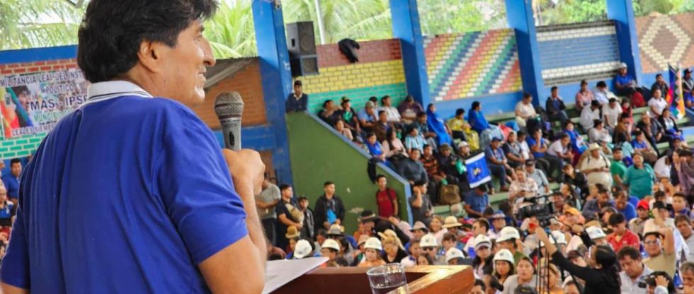 Reunión de Lauca Ñ insiste en la candidatura de Evo