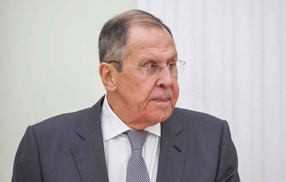 Lavrov: Zelenski se asustó por respuesta rusa