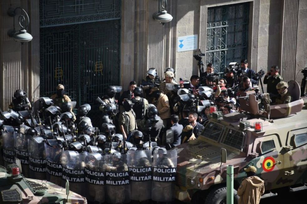 Golpe fallido: Exjefe de Inteligencia de FFAA acepta su culpa