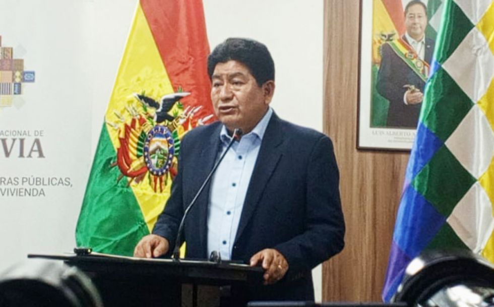 Montaño anuncia 100% de despliegue de fibra óptica en capitales de municipio 