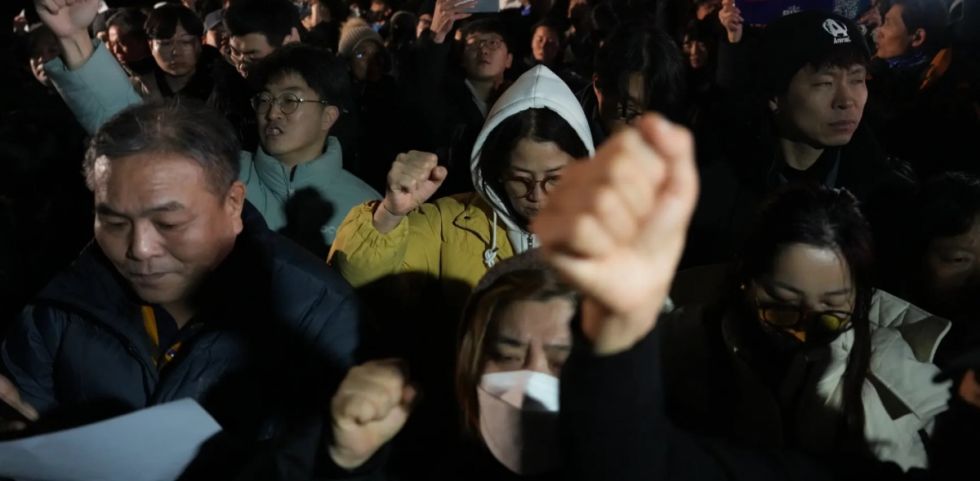 Cómo la polarización política llevó a Corea del Sur a la ley marcial