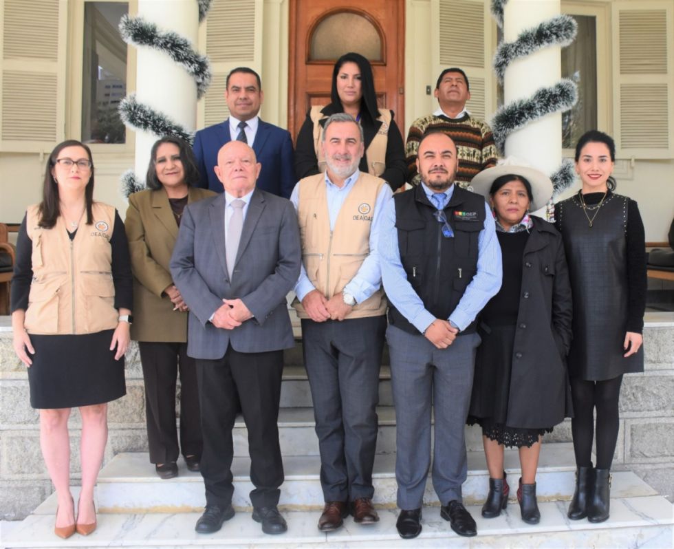 Misión de la OEA tuvo reuniones de cara a las judiciales
