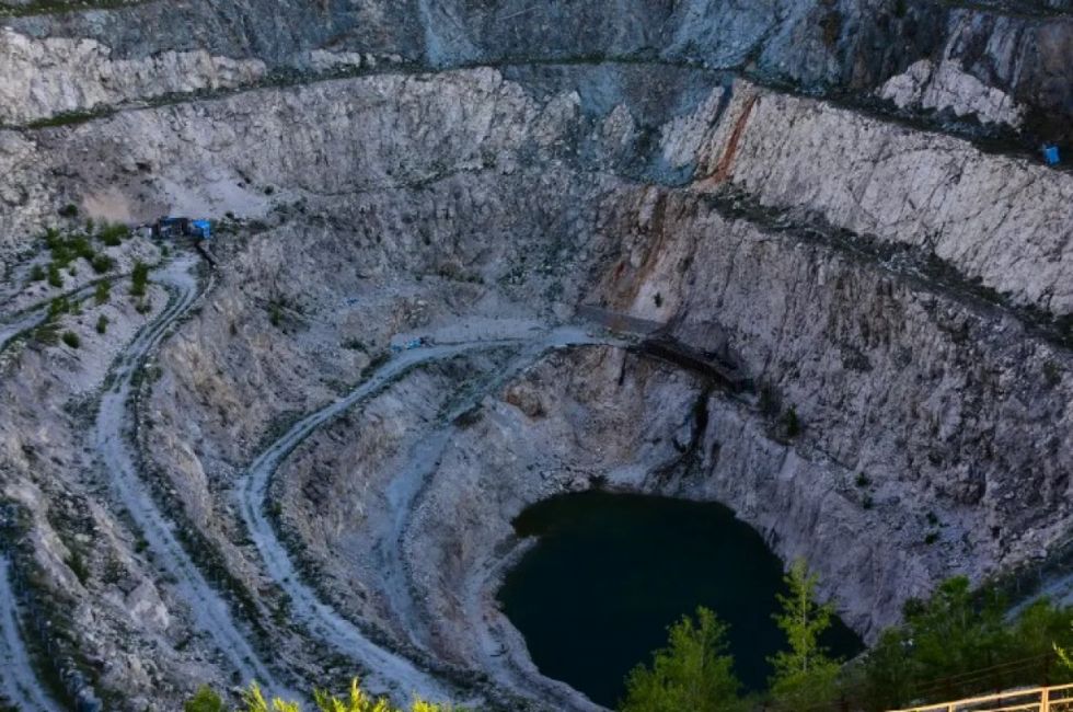 ¿Por qué China impone un embargo de minerales críticos a EE. UU.?