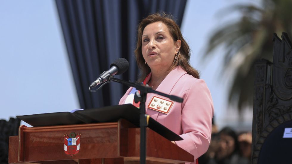 Perú: Boluarte critica las encuestas