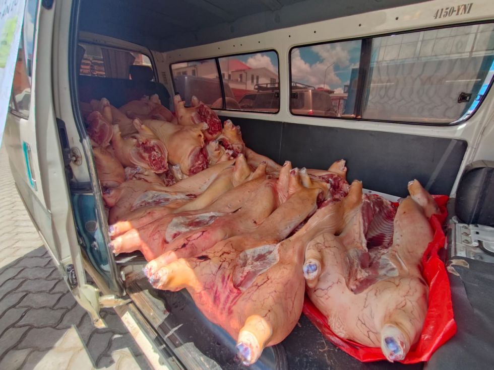 Incautan 5.000 kilos de carne de cerdo, era llevada de contrabando al Perú 