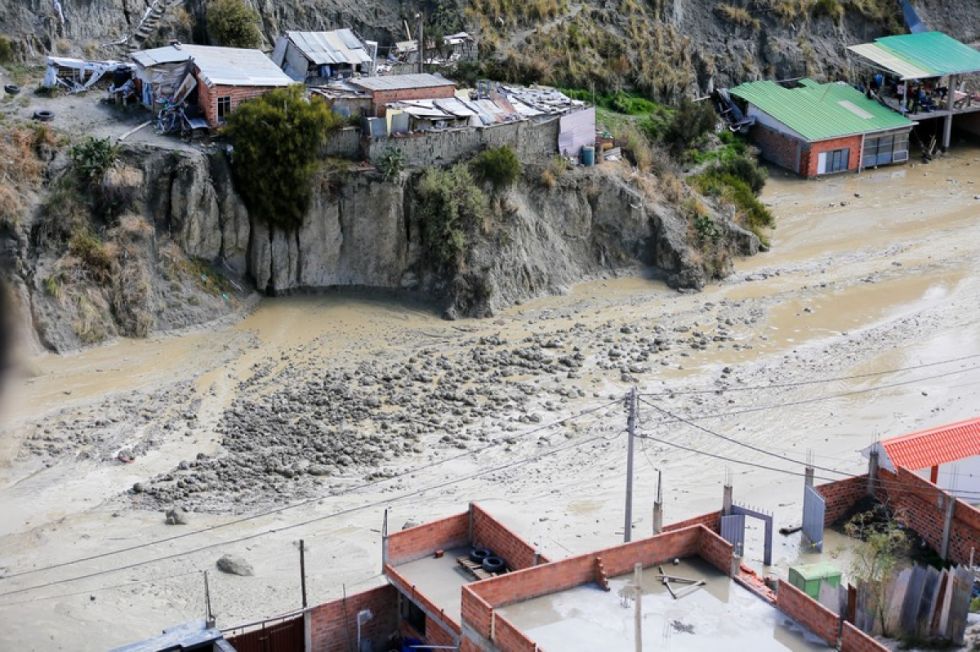 Lluvias afectan a más de 16.000 familias