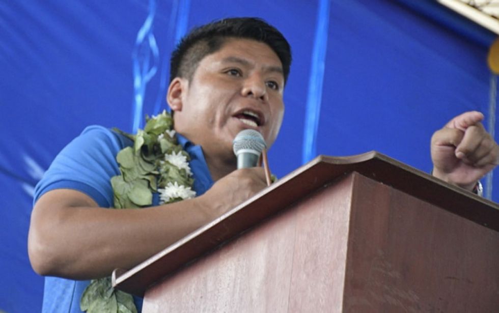 Loza: “Que sigan soñando en detener a Evo Morales"