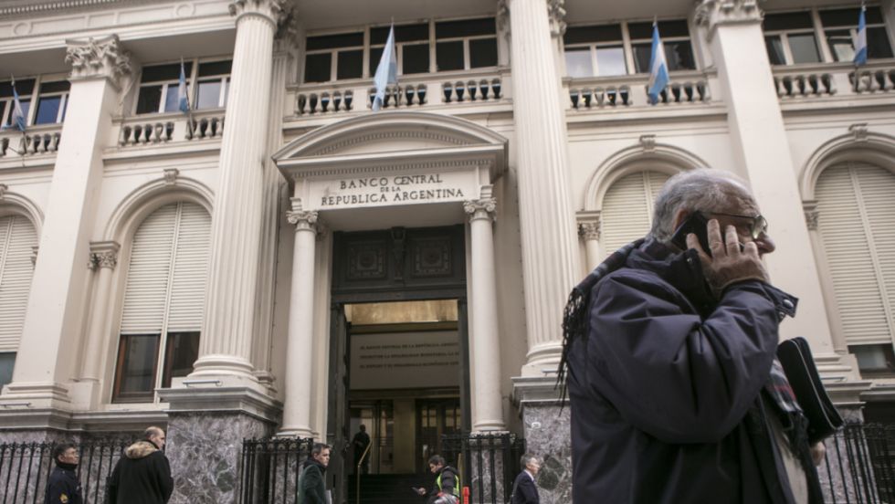 Argentina consigue crédito de bancos internacionales