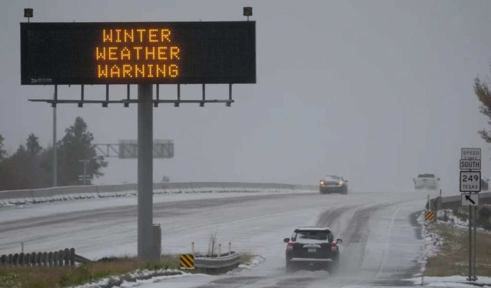 Al menos 11 muertes dejan nieve y frío en EEUU