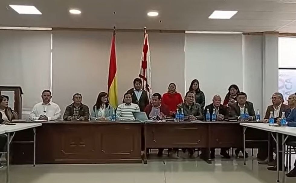 Encuentro multisectorial define paro nacional el 10 de febrero si no se deroga disposición confiscatoria