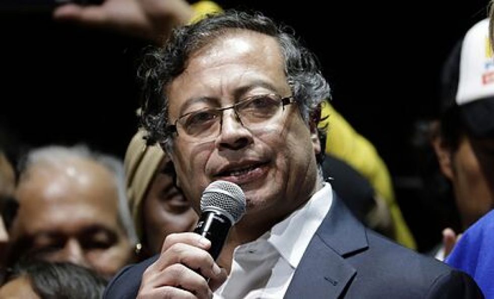 Gustavo Petro lanza otro duro golpe al ELN