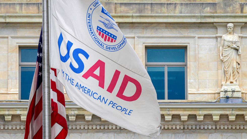 USAID suspende a casi todos sus empleados