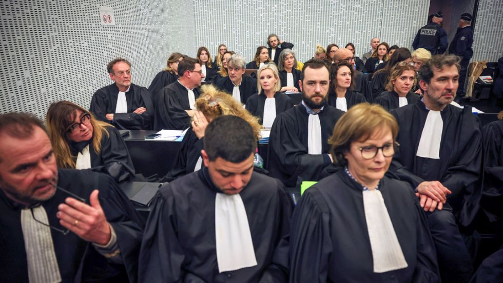 Inicia el juicio del mayor caso de pedofilia en Francia
