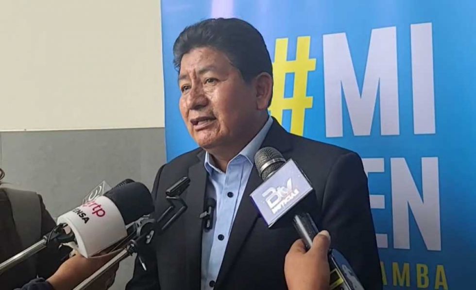 Montaño califica de ‘vergüenza’ para el ‘evismo’ la cantidad de militantes que renunciaron al MAS