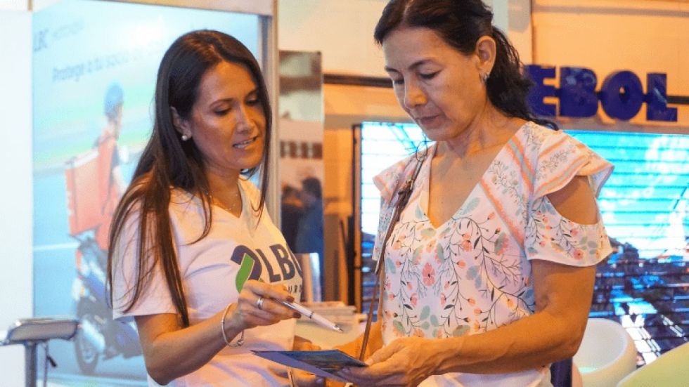 LBC Seguros refuerza su liderazgo en Bolivia con soluciones innovadoras para sus clientes mujeres