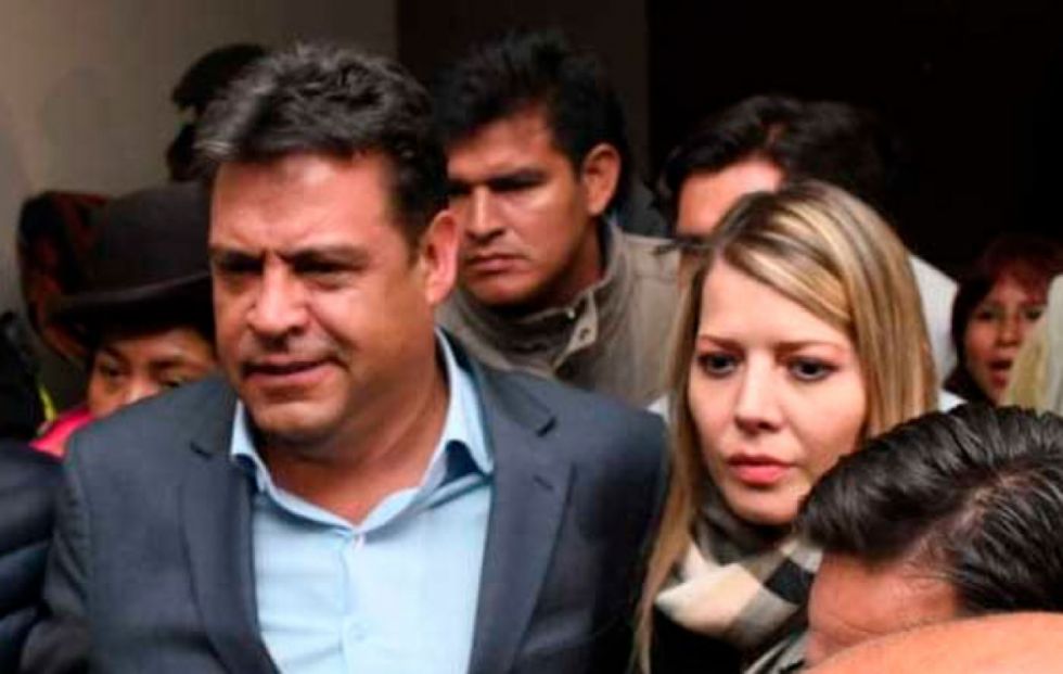 Exalcalde Revilla y Maricruz Ribera son declarados en rebeldía