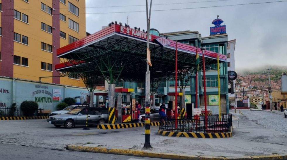 YPFB Logística indica que combustible recibido garantiza abastecimiento hasta 20 días 