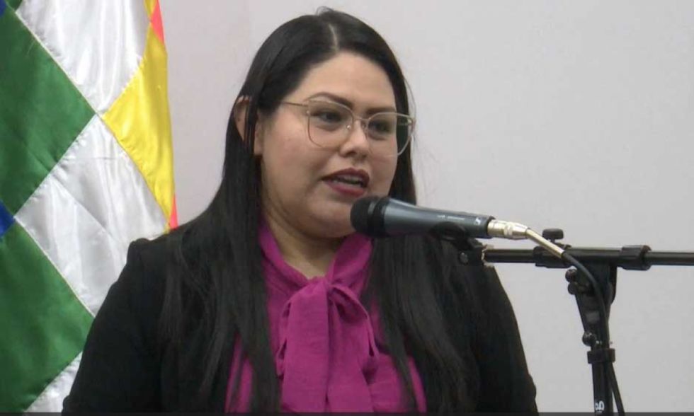 Migración expulsa de Bolivia a 20 miembros de la secta Kailasa