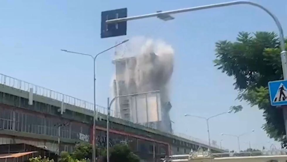 Se derrumban rascacielos en Bangkok debido a un terremoto en Myanmar (VIDEOS)