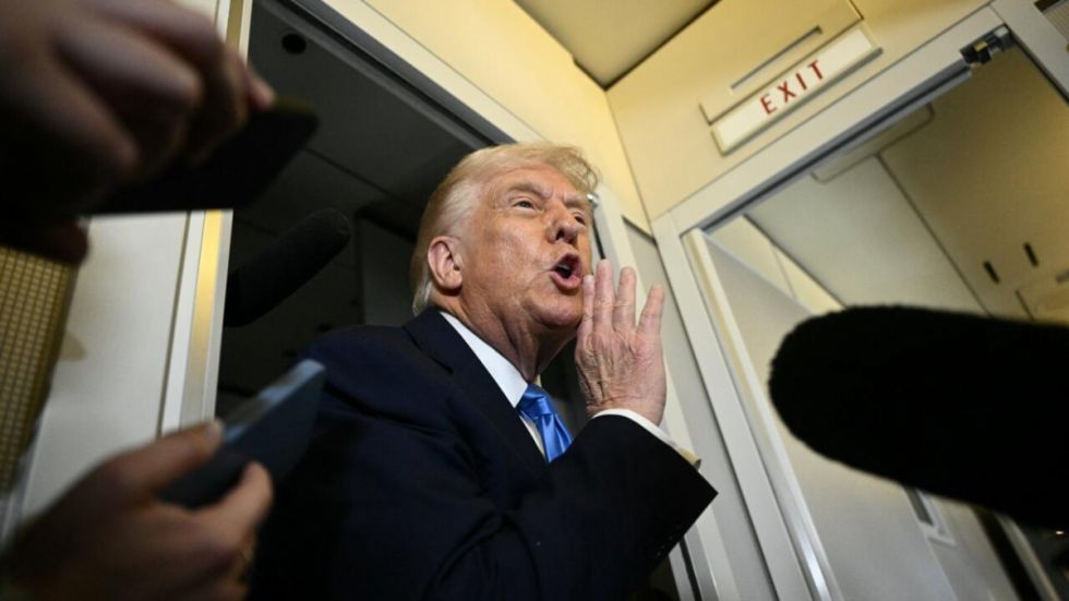 Trump amenaza con bombardear Irán si no alcanzan acuerdo nuclear