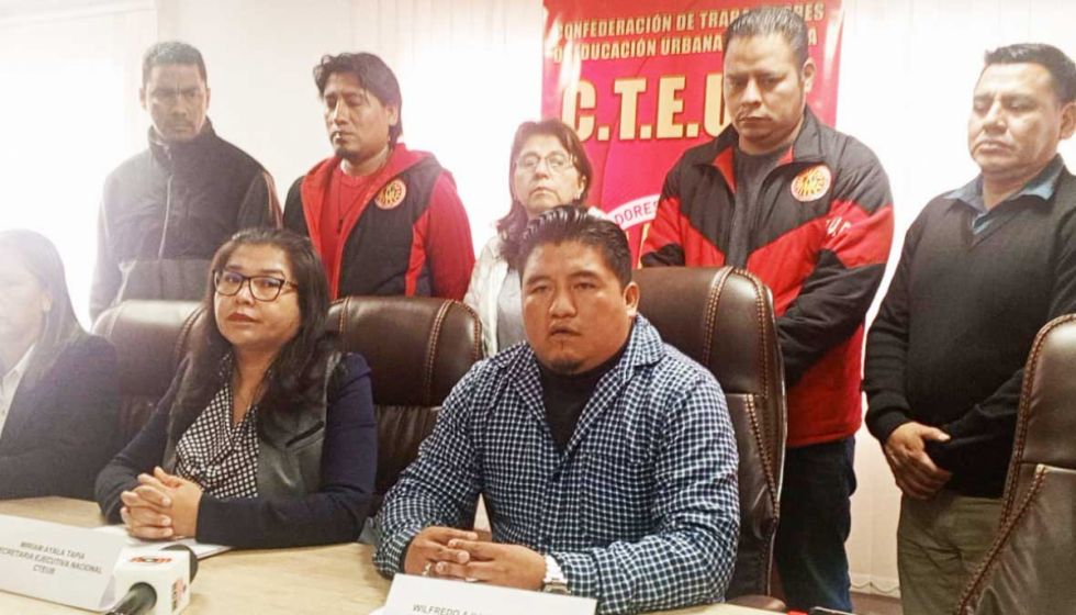 Magisterio urbano exige congreso de la COB a la brevedad posible para el cambio de Huarachi