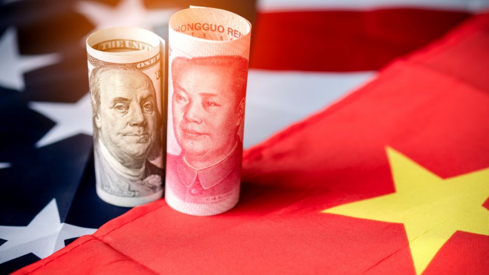 China impone restricciones a inversiones en EEUU