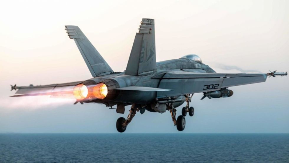 EEUU anuncia bombardeos 24/7 contra los hutíes