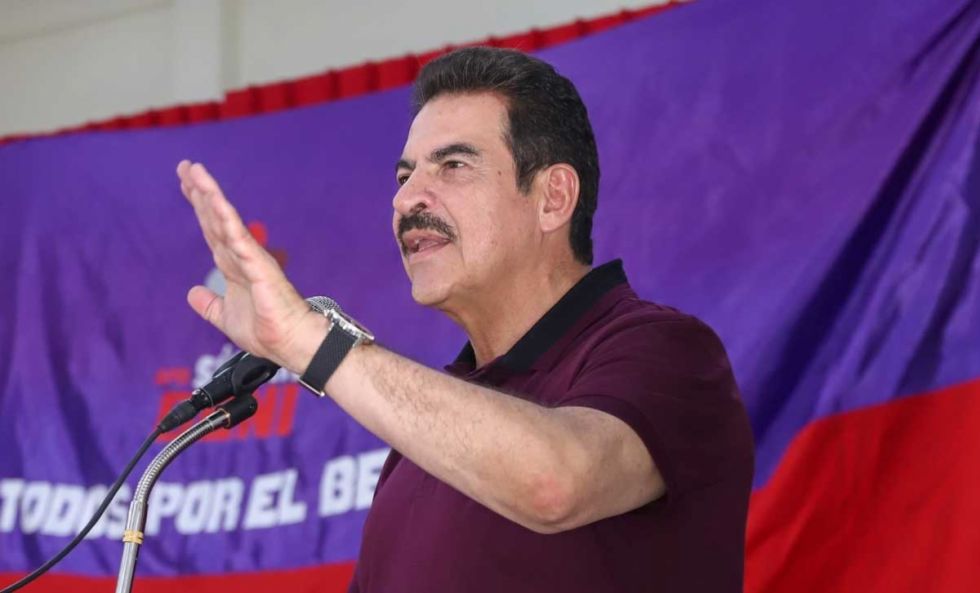 Reyes Villa tras salida de Mesa del bloque: “Confirmo que tomé la decisión correcta”
